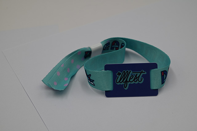 什么是校园卡？？？？