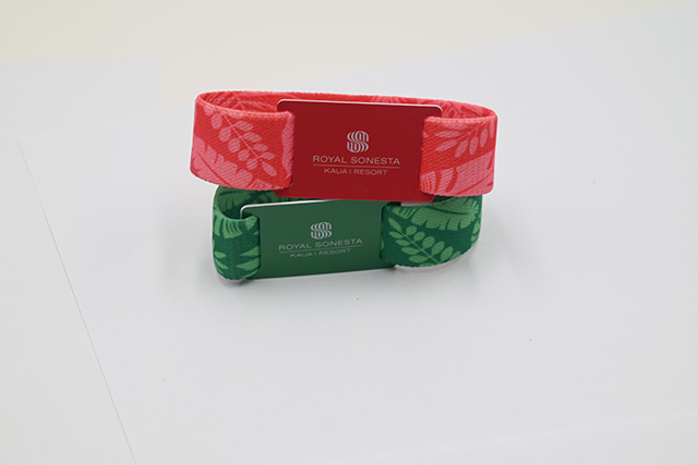 内蒙古巴彦淖尔的医院在88858cc永利智能卡公司定制了一批磁条医院就诊卡