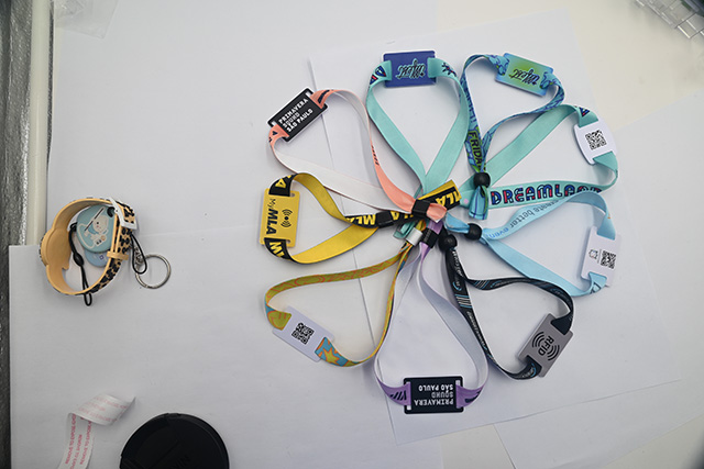 礼物卡制作，，，，，，vip校园卡治理系统，，，，，，套餐优惠推出