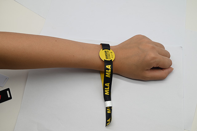 什么是拉丝卡，，，，，，，拉丝卡有什么特点和制作工艺