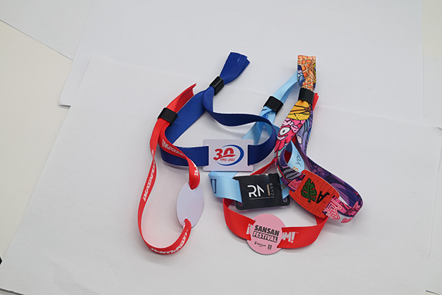 医院就诊卡的制作流程是什么呢？？？